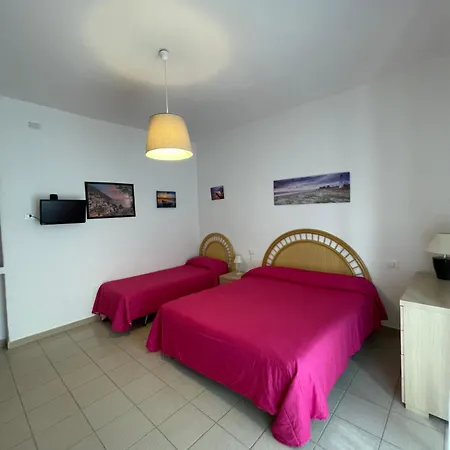 - Private Street Sperlonga